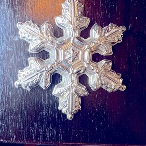 Sterling Christmas snowflake ornament Gorham 1997 edition